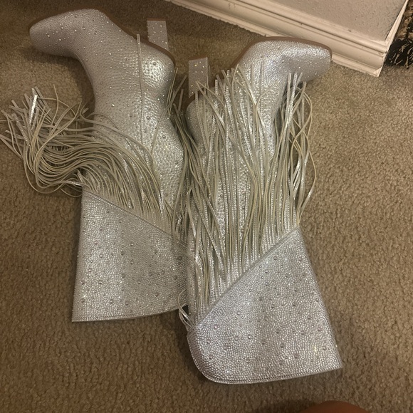 DSW Silver Fringe Heeled Boots - Picture 1 of 3
